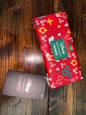 Disney Loungefly wallet